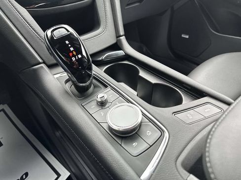 Certified 2025 Cadillac XT5 Luxury w/ LPO, Floor Liner Package FWD image 43