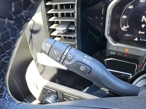 New 2026 GMC Sierra 1500 Elevation image 23