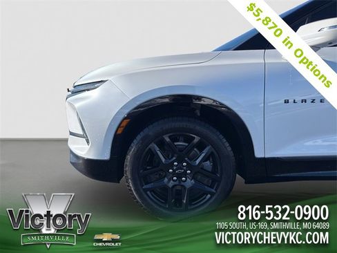Used 2024 Chevrolet Blazer RS w/ Driver Confidence II Package image 20