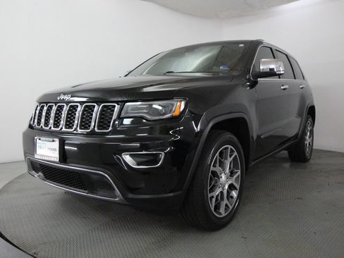 Used 2021 Jeep Grand Cherokee Limited w/ Luxury Group II AWD/4WD image 3