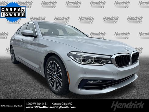 Used 2017 BMW 540i xDrive image 1