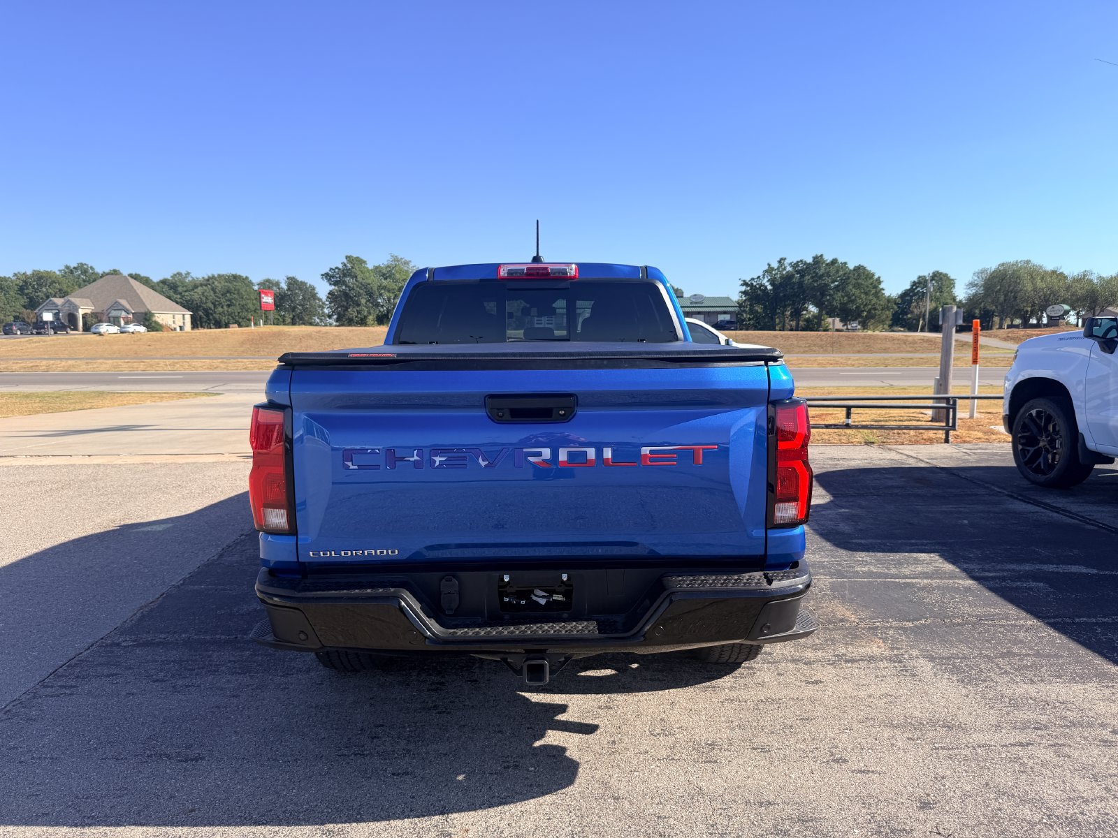 Used 2024 Chevrolet Colorado Z71 w/ Z71 Convenience Package 2 AWD/4WD image 6