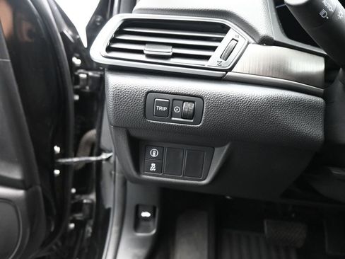 Used 2022 Honda Accord LX image 10