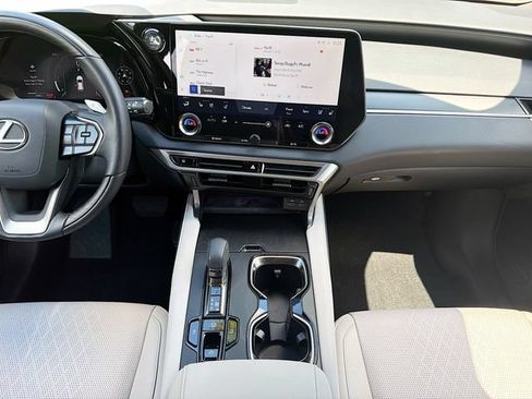 Used 2025 Lexus RX 350 Premium Plus w/ Accessory Package (Z1) FWD image 20