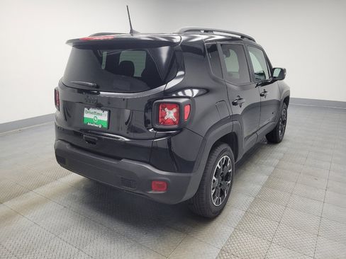 Used 2023 Jeep Renegade Latitude image 9