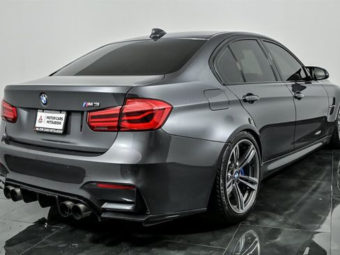Used 2015 BMW M3 RWD image 9