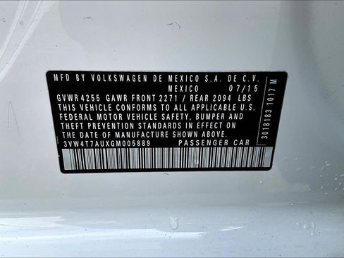 Used 2016 Volkswagen GTI SE w/ Lighting Package (SEL) image 16