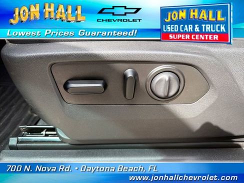 Used 2020 Chevrolet Silverado 1500 RST w/ All-Star Edition AWD/4WD image 19
