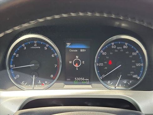 Used 2017 Toyota RAV4 Limited FWD image 10