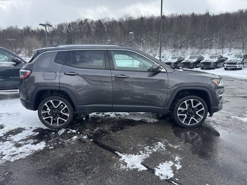Used 2017 Jeep Compass Limited image 6
