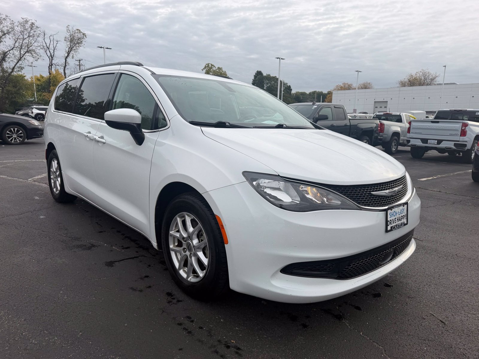 Used 2021 Chrysler Voyager Lxi FWD image 4