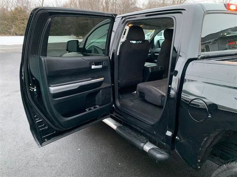 Used 2016 Toyota Tundra SR5 w/ TRD Off Road Package image 37