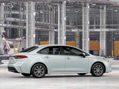 New 2026 Toyota Corolla LE FWD image 11