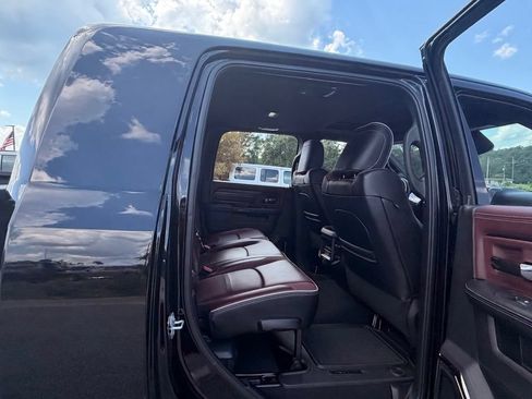 Used 2025 RAM 2500 Limited AWD/4WD image 23