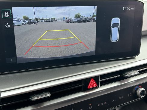 Certified 2024 Kia Sorento S image 28