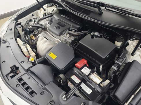 Used 2013 Toyota Camry SE image 33