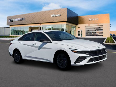 New 2026 Hyundai Elantra Sport FWD image 10