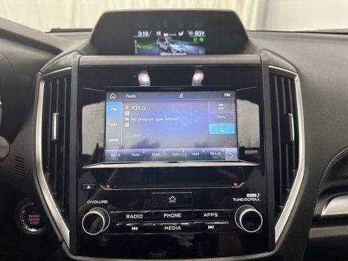 Used 2022 Subaru Forester Premium image 18