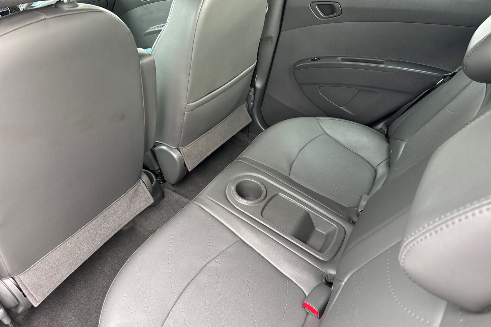 Used 2014 Chevrolet Spark LT FWD image 15