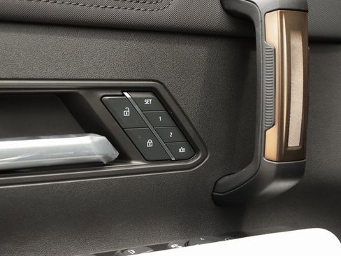 New 2025 GMC Hummer EV 3X w/ Extreme Off-Road Package image 32