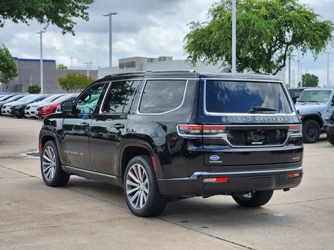 Certified 2023 Jeep Grand Wagoneer Series II AWD/4WD image 5