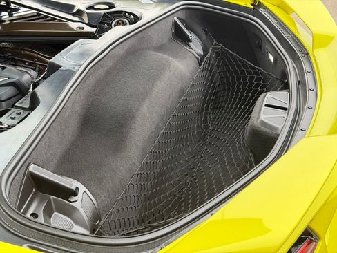 Used 2021 Chevrolet Corvette Stingray Preferred Cpe w/ Z51 Performance Package image 10