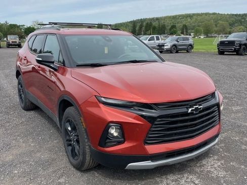 Used 2021 Chevrolet Blazer LT AWD/4WD image 1