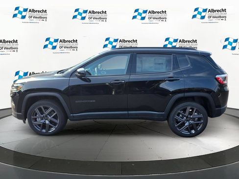 New 2026 Jeep Compass Limited AWD/4WD image 2