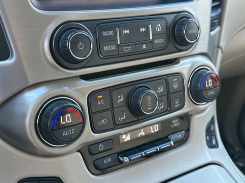 Used 2018 GMC Yukon Denali w/ Denali Ultimate Package image 32