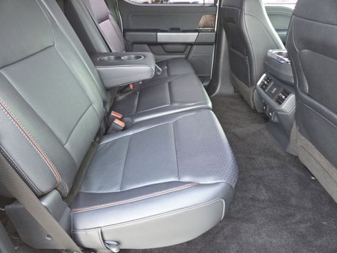Used 2022 Ford F150 Lariat w/ FX4 Off-Road Package AWD/4WD image 23