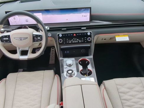 Used 2025 Genesis GV80 3.5T e-SC AWD/4WD image 10