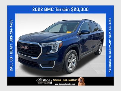 Used 2022 GMC Terrain SLE w/ Driver Convenience Package