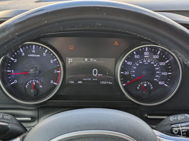 Used 2022 Kia Carnival LX FWD image 16