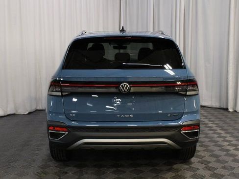 New 2026 Volkswagen Taos SE AWD/4WD image 21