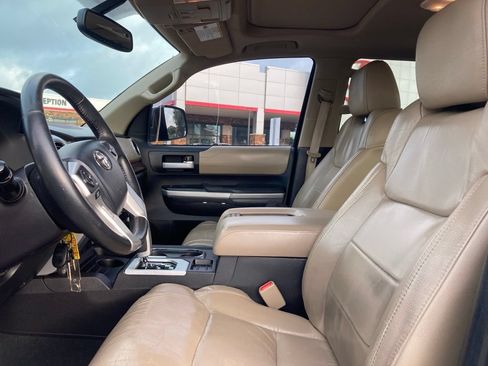 Used 2016 Toyota Tundra Limited RWD image 10