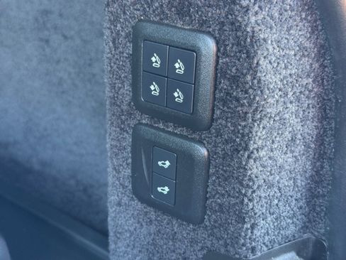 Used 2022 Land Rover Range Rover Westminster Edition image 21