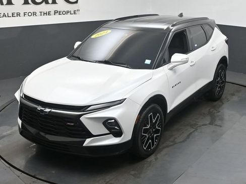 Used 2024 Chevrolet Blazer RS w/ Enhanced Convenience Package image 45