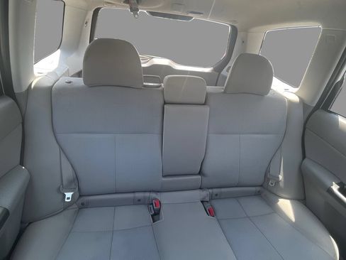 Used 2012 Subaru Forester 2.5X w/ Alloy Wheel Pkg AWD/4WD image 13