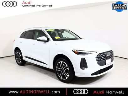 Certified 2025 Audi Q5 Premium w/ Convenience Package