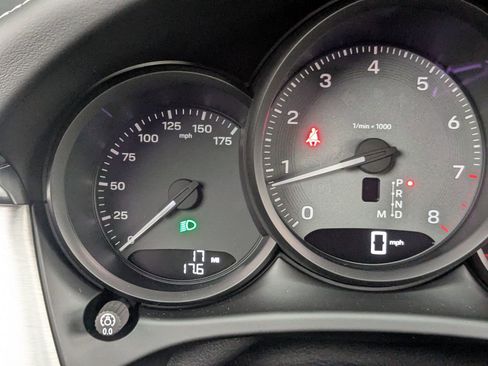 New 2026 Porsche Macan S image 17