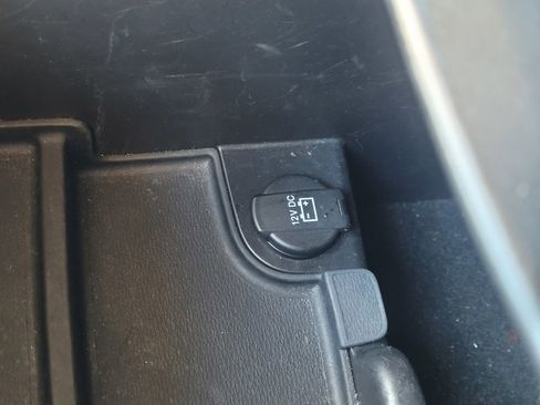 Used 2018 Dodge Journey SE w/ Connectivity Group image 27