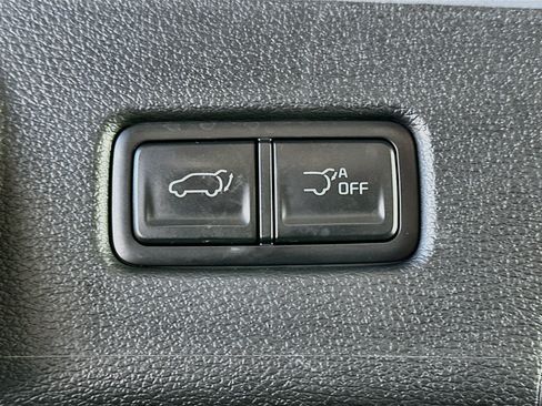 Used 2025 Kia Telluride S AWD/4WD image 33