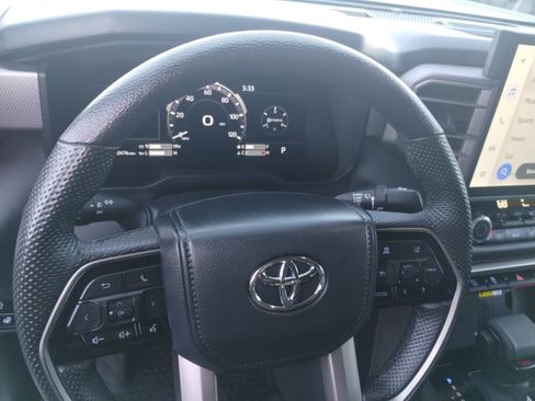 Used 2024 Toyota Tundra Limited image 11