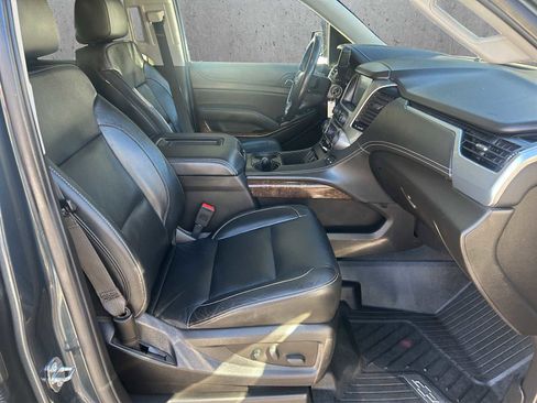 Used 2019 Chevrolet Tahoe LT image 24
