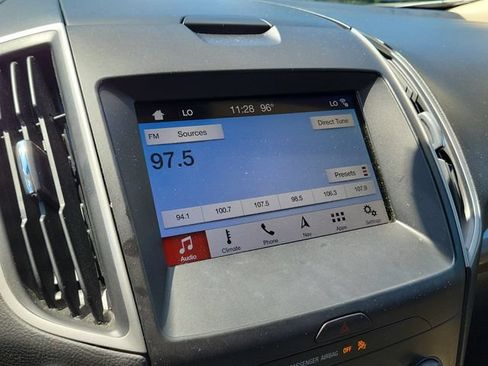 Used 2019 Ford Edge SEL w/ Equipment Group 201A AWD/4WD image 27