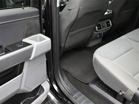 Used 2025 Ford F150 XLT w/ Equipment Group 301A Standard image 16