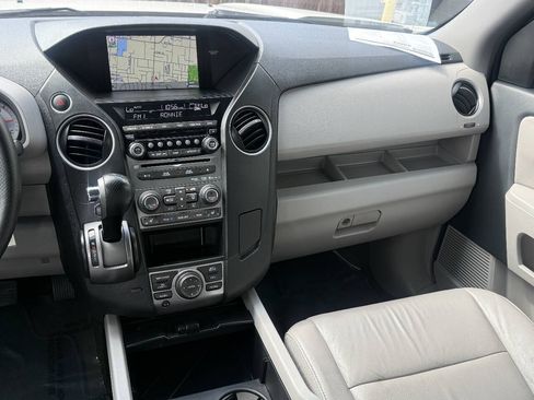 Used 2015 Honda Pilot Touring image 7