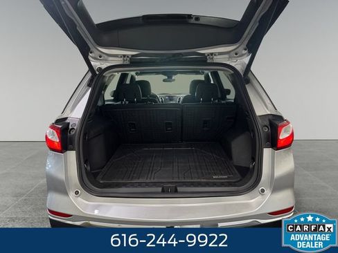 Used 2020 Chevrolet Equinox LT w/ Driver Convenience Package FWD image 13