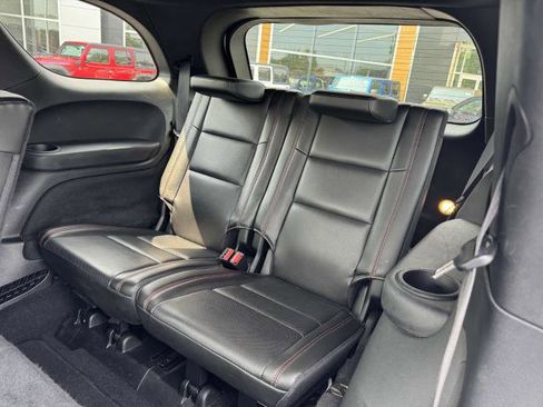 Used 2024 Dodge Durango GT image 9
