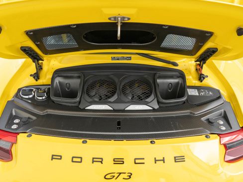Used 2018 Porsche 911 GT3 w/ Sport Chrono Package image 35